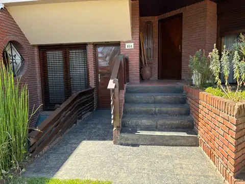 Avenida Carlos Tejedor 800