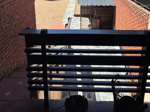 Chalet 5Amb. c/dep. en Parque Luro