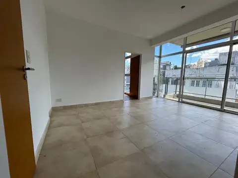 Departamento en Venta al Oeste