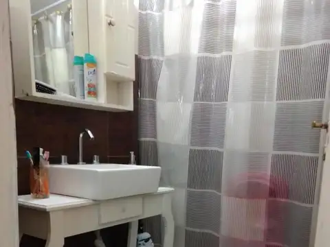 VILLA LUZURIAGA - Cómodo y amplio ph