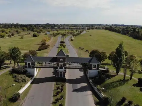 Excelente Oportunidad Terreno en Barrio Santa Elisa