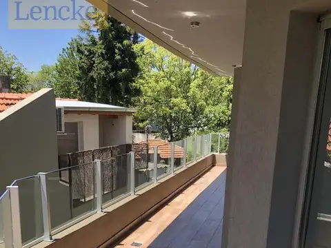 Departamento en Alquiler con 1 cocheras