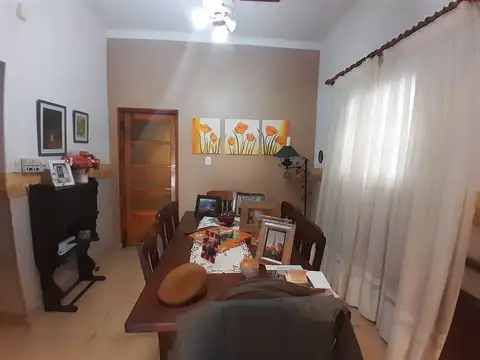 Casa en Venta en Roque Saenz Peña, USD 85.000