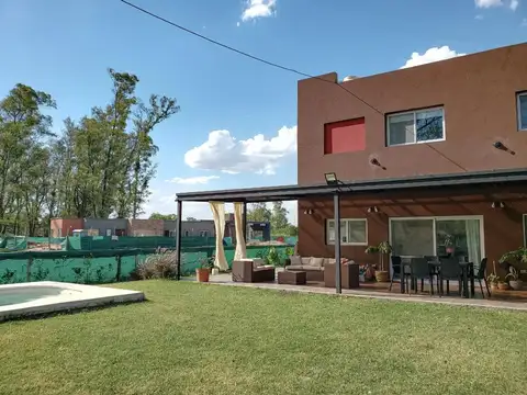 Los Abedules 4100