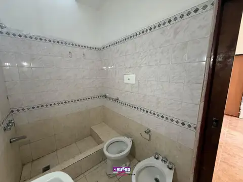 Venta PH 2 ambientes San Justo