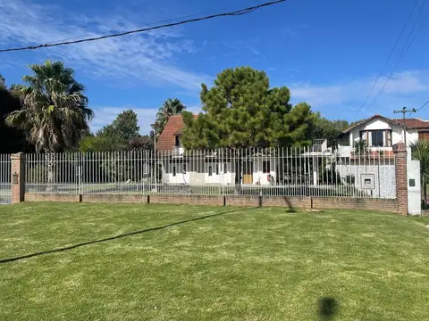 ALMIRANTE BROWN  SOBRE COSTANERA
