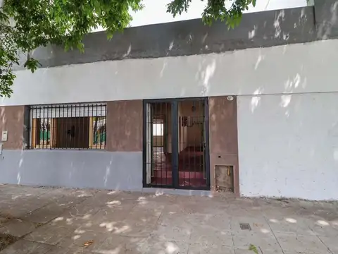 VENTA CASA 3 AMB BARRACAS JARDIN PILETA