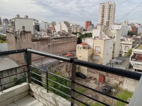 Av Independencia 1300, Piso 5