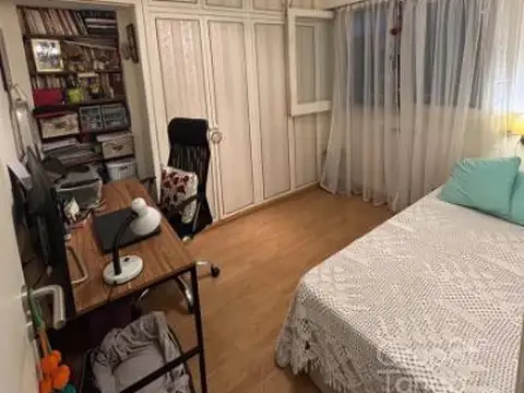 Venta Departamento 3 ambientes en Caballito Con Baulera