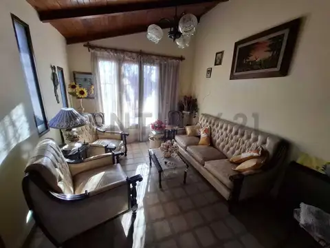 ¡Casa en venta en Guaymallen!