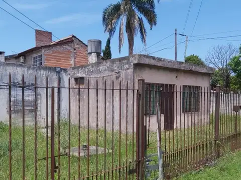 Lote en esquina. Ideal  inversión/ proyecto duplex