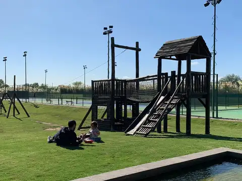 Lote Interno de 850 M2 en Venta - El Naudir Aguas Privadas