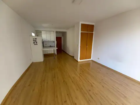 Avenida Olazábal 5400, Piso 6°