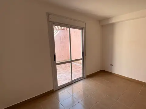 Venta departamento un dormitorio con patios en barrio pueyrredon