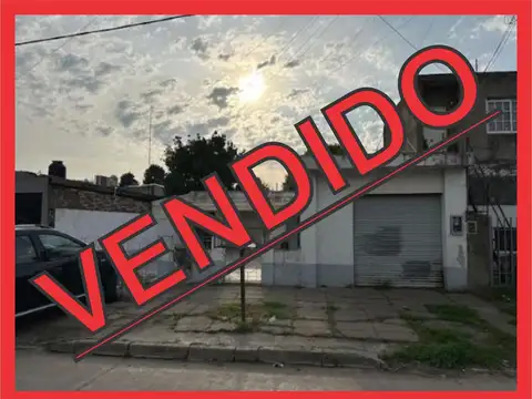 Casa con Local en venta en G. de Laferrere