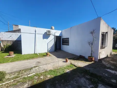CASA A LA VENTA EN OPORTUNINDAD EN PARQUE SAN MARTIN - MERLO , BS.AS.