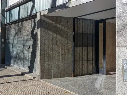 Oficina en Alquiler al Norte
