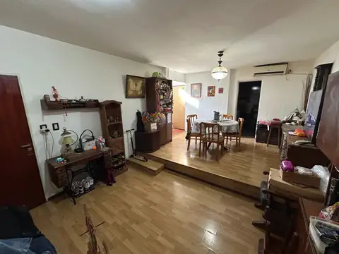 Depto Tipo Casa en Venta en Munro, USD 99.000