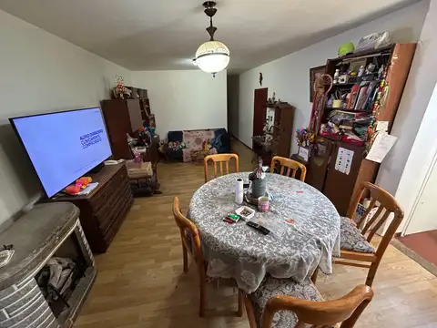 Depto Tipo Casa 4 ambientes con 1 baño