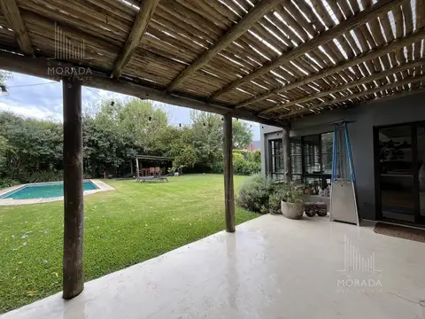 Casa en Alquiler de 3 dormitorios