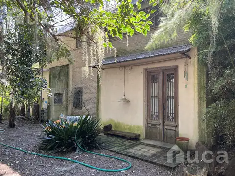 VENTA | CASA Rustica Original Diseño c/Jardin y Pileta | Barrio La Bota