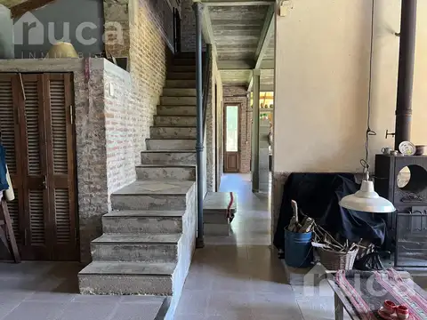 Casa 5 ambientes con 1 baño