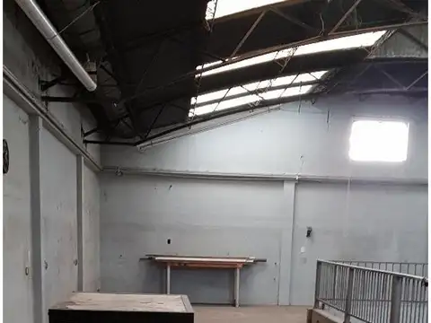 Galpon en Venta en Villa Ballester, USD 360.000