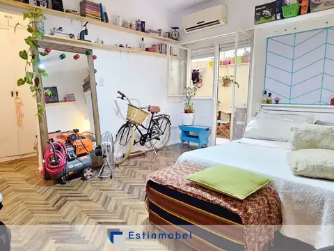 Depto Tipo Casa en Venta 50 años