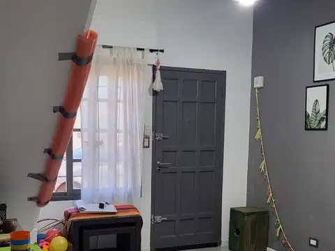 Depto Tipo Casa en Alquiler de 1 dormitorio