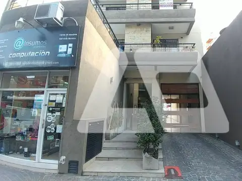 Cochera Fija  en Venta ubicado en Lanús Oeste, Lanús, G.B.A. Zona Sur