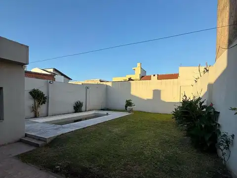 Casa en Venta en Ramos Mejia, USD 148.000
