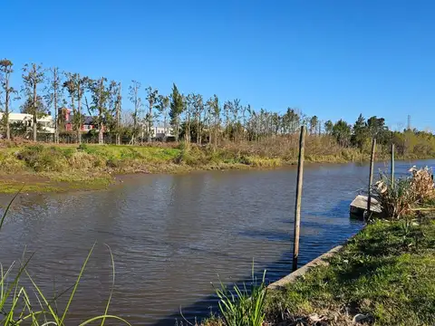 Terreno en Barrio San Benito AL RIO