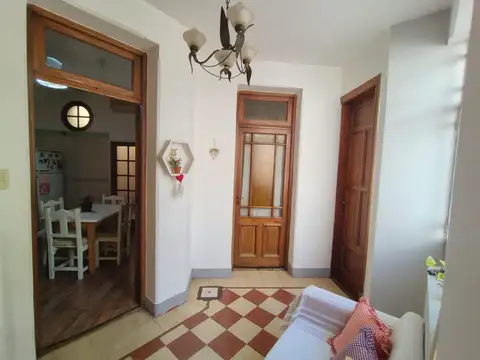 Depto Tipo Casa en Venta de 4 ambientes