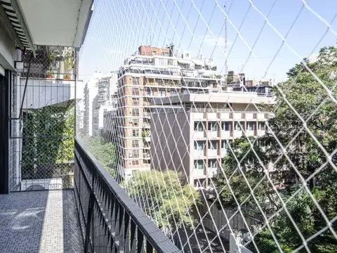 Departamento en Alquiler con 1 cocheras