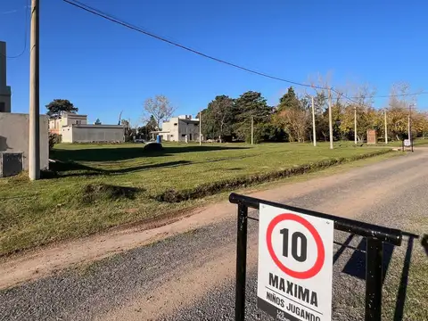 LOTE EN VENTA EN VILLA ELISA Calle 407 y 21 - Barrio Privado Las Alondras