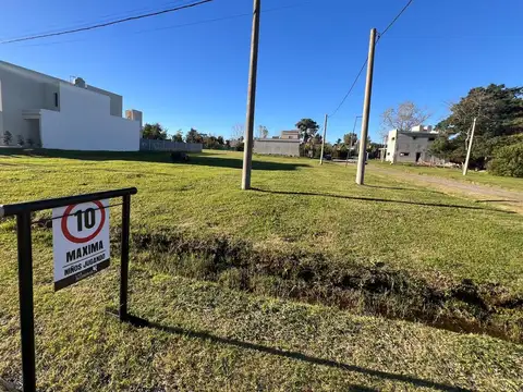 LOTE EN VENTA EN VILLA ELISA Calle 407 y 21 - Barrio Privado Las Alondras
