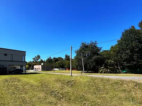 LOTE EN VENTA  en VILLA ELISA Calle 407 y 21 - Barrio Privado Las Alondras