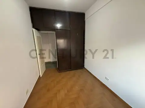 PH EN VENTA 3 AMBIENTES CON PATIO SIN EXPENSAS