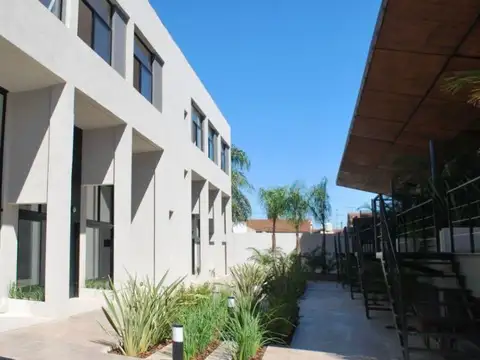 Departamento Triplex  en Venta en Villa Adelina, San Isidro, G.B.A. Zona Norte