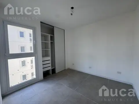 Departamento en Alquiler con 1 cocheras