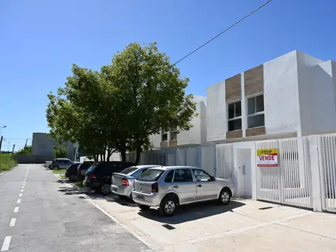 Departamento Dúplex  en Venta en Pilar, G.B.A. Zona Norte, Argentina