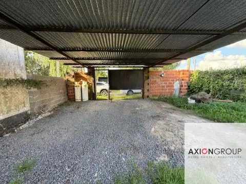 13 e/ 670 y 671 - Villa Parque