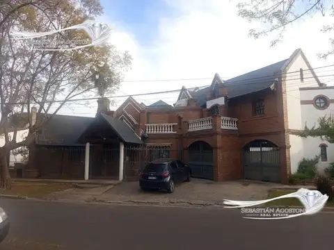 Casa en Venta de 4 dormitorios