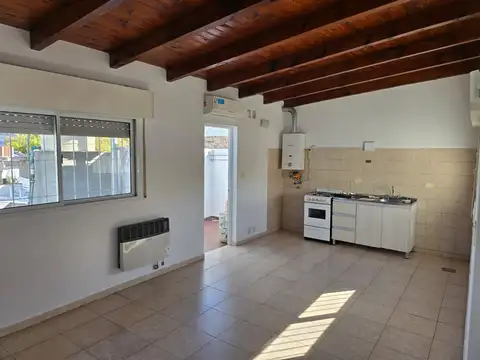 San Nicolas al 500 (Pje. Potosi)