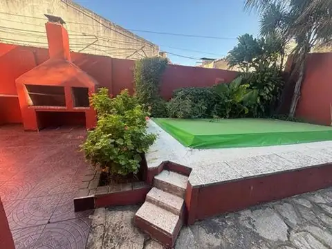 Venta casa en Moron - Zona tribunales