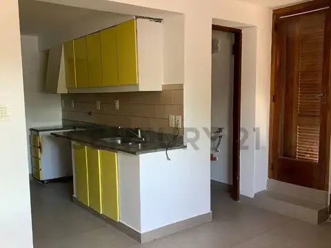 Casa en Alquiler en City Bell, $ 1.700.000