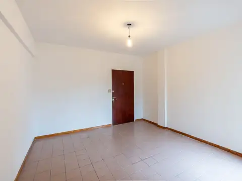 Departamento en Venta en Villa del Parque, USD 45.000