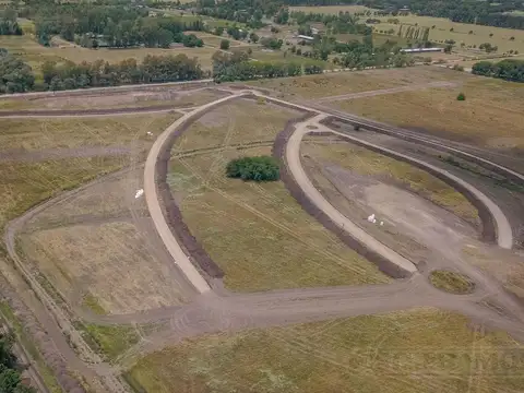 Pueblo Cardano, Calle 152 y Ruta 28 , Pilar