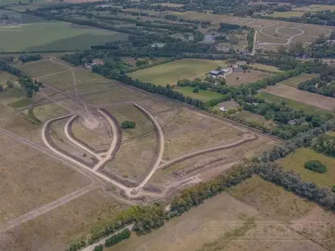 Pueblo Cardano, Calle 152 y Ruta 28 , Pilar