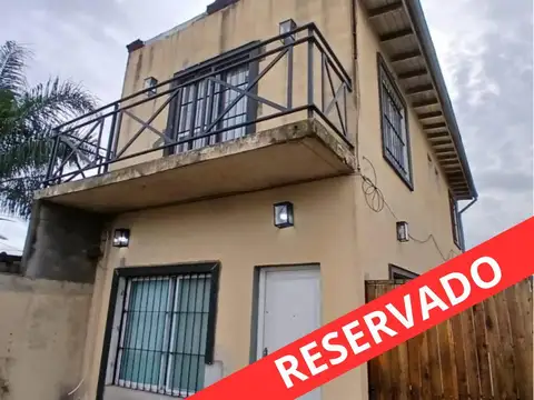 Duplex en Alquiler c/ entrada de auto